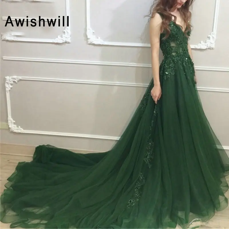 

Custom Made Emerald Green Prom Dresses Long V-neck Beaded Appliques Tulle A-line Backless Party Evening Dress for Black Women