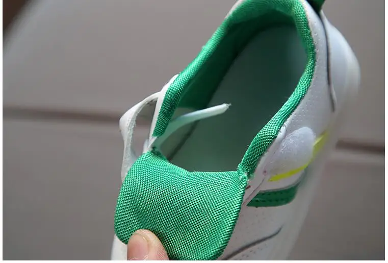 kids led shoes (20)