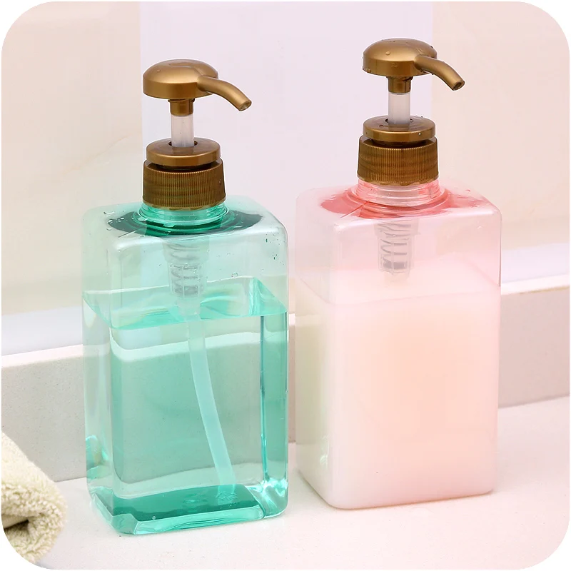 

Refillable bottles lotion container pump Plastic 250ml - 600ml shampoo shower Bottle, Living essentials.