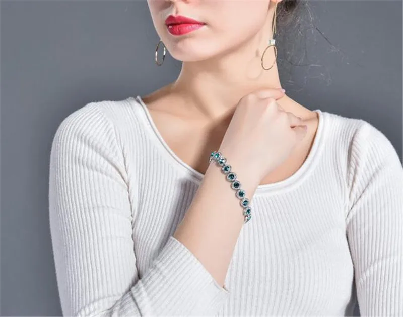 Pulseiras c pingentes