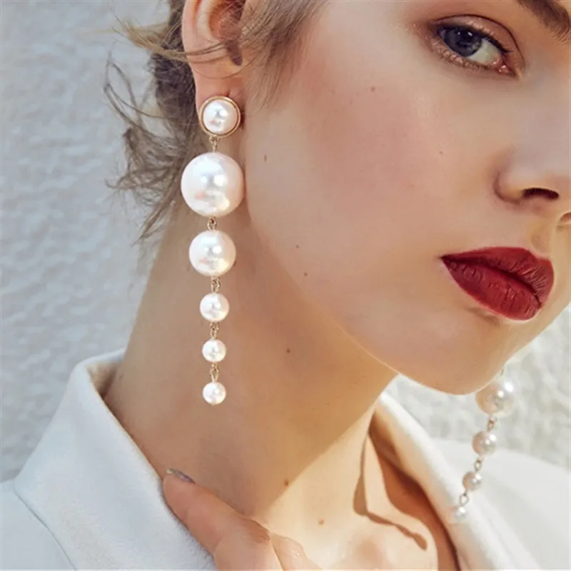

BALMORA Fashion Long Geometric Dangle Earrings Earring for Women Bohemia Style Tassel Elegant Metal Earrings Party Gift BKE0004