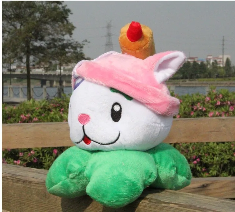 

Free Shipping 15cm High Quality Legal Copy PP Cotton Plants vs Zombies Pendant Typha Cat Tail Lovely Plush Toys For Children