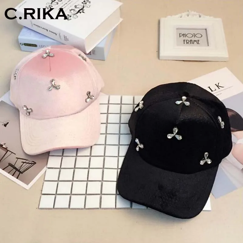Prix pour 2017 Femelle velves avec strass cap nouvelle arrivée top qualité or velours velours côtelé casquette de baseball casquette à visière femmes casquette de baseball Prix pour 2017 Femelle velves avec strass cap nouvelle arrivée top qualité or velours velours côtelé casquette de baseball casquette à visière femmes casquette de baseball