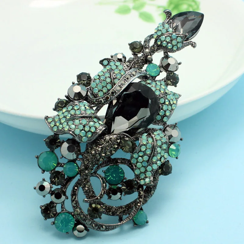 

Champagne Shiny Brand Rhinestone Pins And Broaches Collar Blue Zircon Crystal Brooches Bouquet Broches Women Christmas Broch Vaz