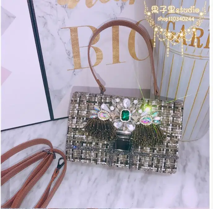 

European station autumn new fashion handbags Heavy industry rhinestones Thai beaded wool shoulder diagonal package