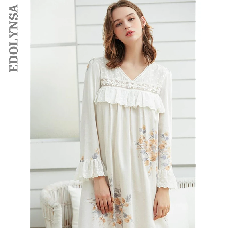 

Elegant Autumn Sleepwear Women Long Cotton Nightgown Vintage Draped Flare Sleeeve White Home Wear Night Dress Sleep Shirt T372