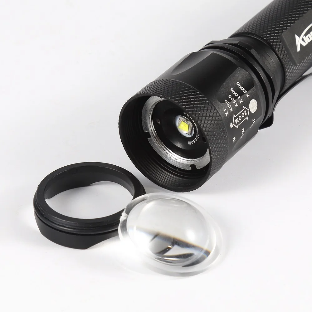 TK200 L2 flashlight (10)