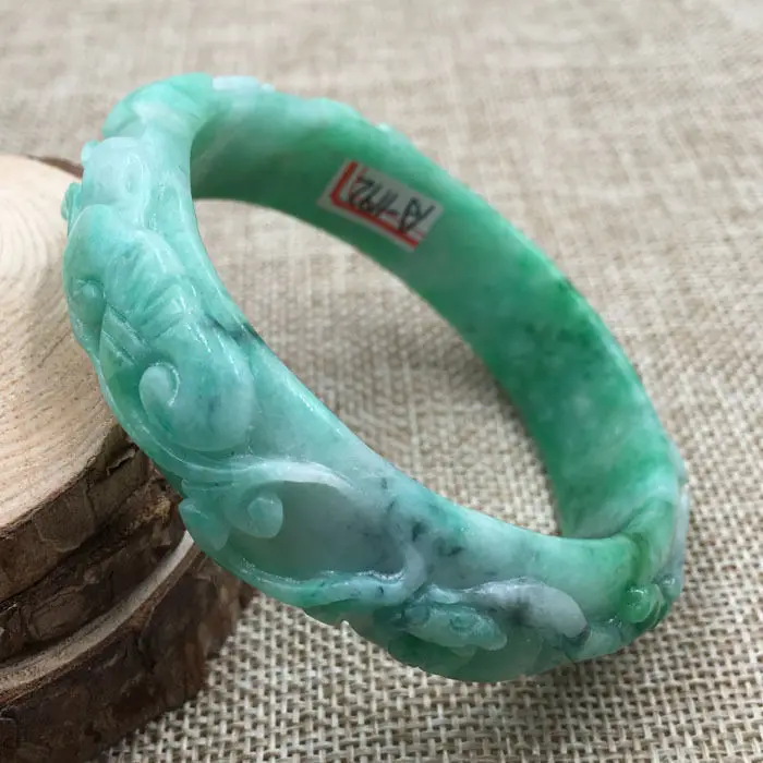 

61mm Vintage Chinese Hand-carved Emerald Green Jadeite Jade Bracelet Bangle 1192
