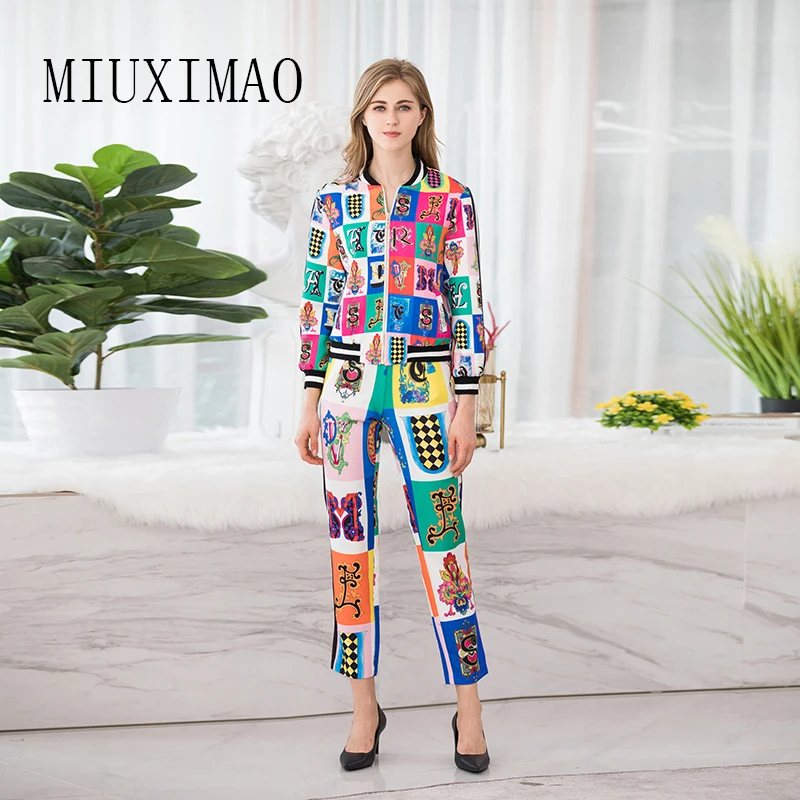 

Europe Fashion 2018 Autumn New Arrival Suit Sets 2 Piece O-Neck Full Sleeve Top + Ankle-Length Pants Animal Print Suit Women