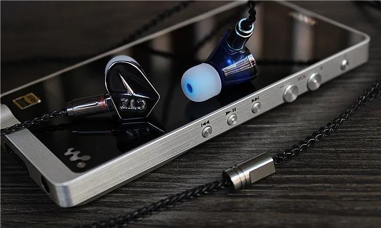 ctz_earphone_25