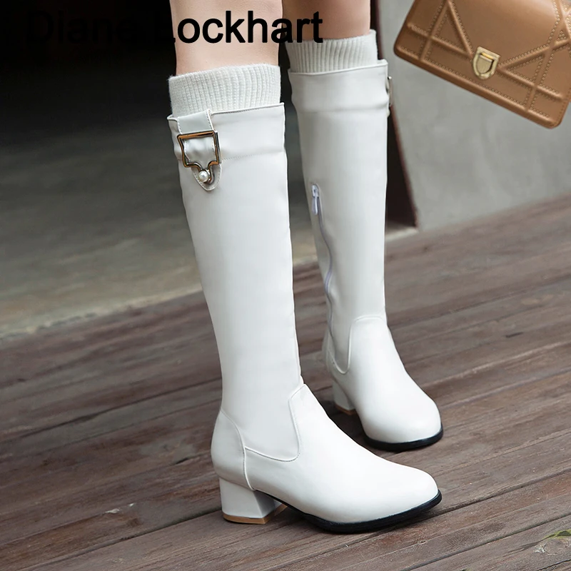 flat fashion boots