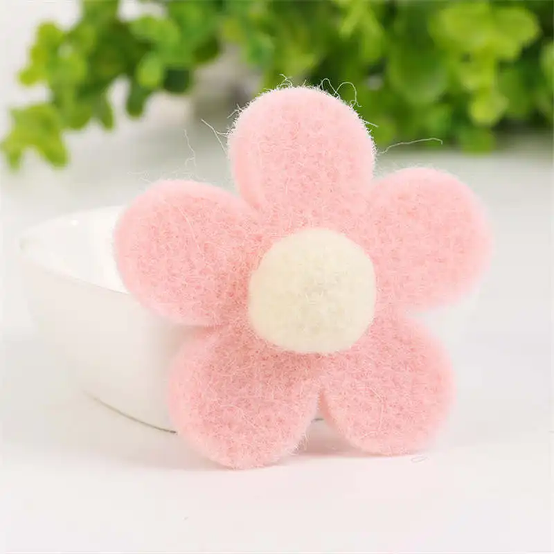 

1PC Wool Felt DIY Craft Mini Pink Flowers Poke DIY Kits Accessories Multiuse Christmas Tree Decorations Brooch Kids Hair Band