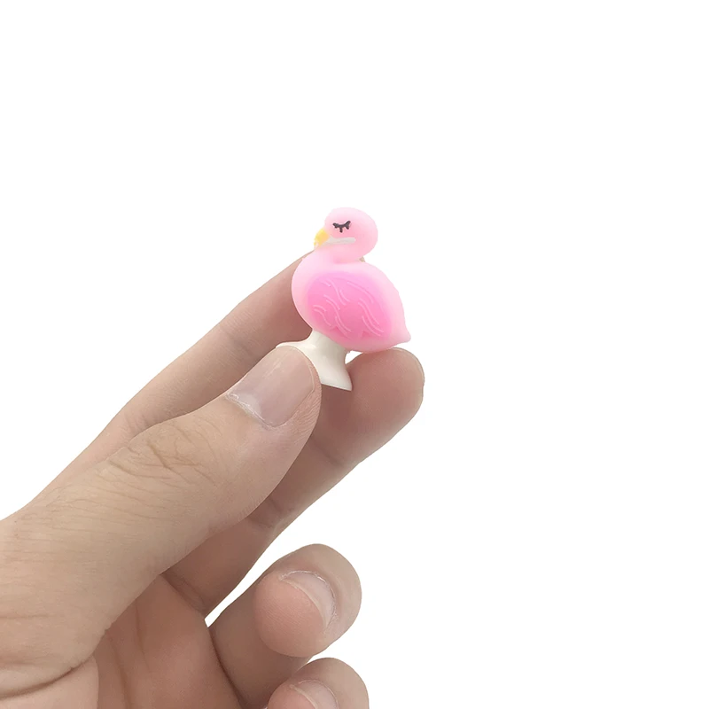 4pcs/lot Bring Lucky Flamingos Cute Claws Mini Sucker Cup Funny Creative Toy Kids Pencil Topper Decor Model Gifts 4pcs/lot Bring Lucky Flamingos Cute Claws Mini Sucker Cup Funny Creative Toy Kids Pencil Topper Decor Model Gifts