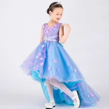 Стразы и цветочными аппликациями; платье принцессы с цветочным рисунком; платья для маленьких девочек для свадьбы маленьких детей вечерние Праздничное платье с длинным шлейфом для девочек; платье, украшенное стразами