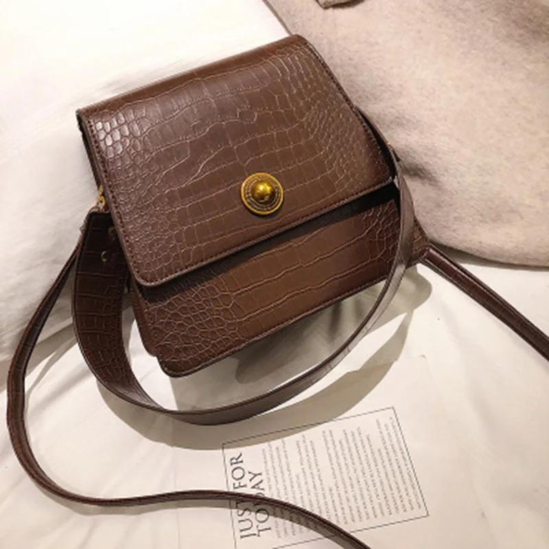 

2019 new stone pattern large capacity single shoulder diagonal package multi-functional texture lock elegant small square bag