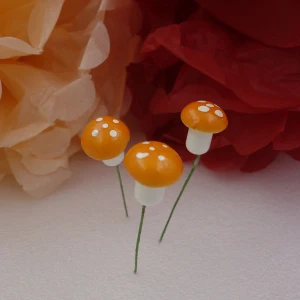 100 шт Мини милый пенопластовый грибок на палочке цветочный горшок сувениры Сказочный садовый декор микро бонсай для пейзажа колья DIY ремесло - Цвет: Orange