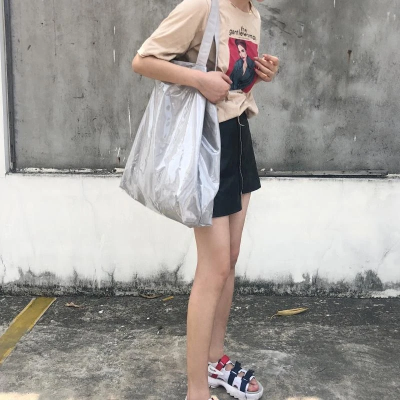 النساء PVC التصحيح قماش كبيرة حمل الفضة رمادي شاطئ حقيبة المحمولة الكتف حقيبة تسوق الأعلى مقبض حقائب عالية قدرة حقيبة