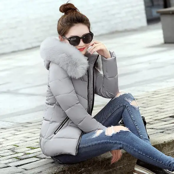 Теплая зимняя женская куртка, модное женское пуховое хлопковое пальто с капюшоном и меховым воротником, однотонное тонкое женское пальто большого размера - Цвет: gray