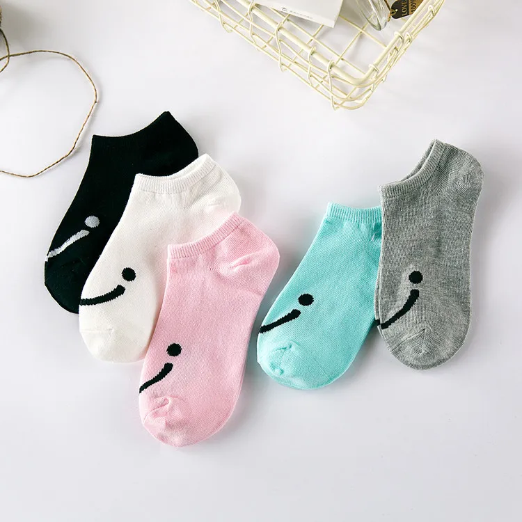 

Spring and Summer Fresh Style Women's Cute Smile Print Candy Colors Short Cotton Socks Slippers ZDL027