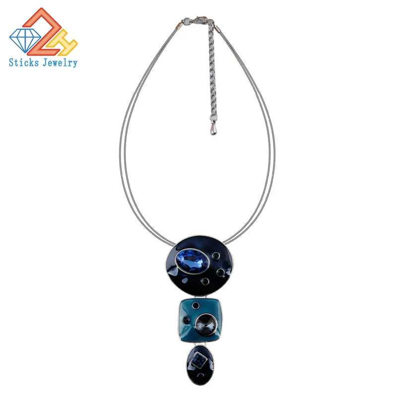 

Charm Fashion Necklace 2 Colors Zinc Alloy Enamel Sexy Pendant Necklace With Rope Chain for Women Cosplay Jewelry