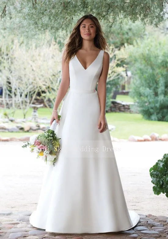 Белое свадебное платье атласное платье с v-образным вырезом с иллюзией кружева сзади трапециевидные Свадебные платья на заказ со шлейфом