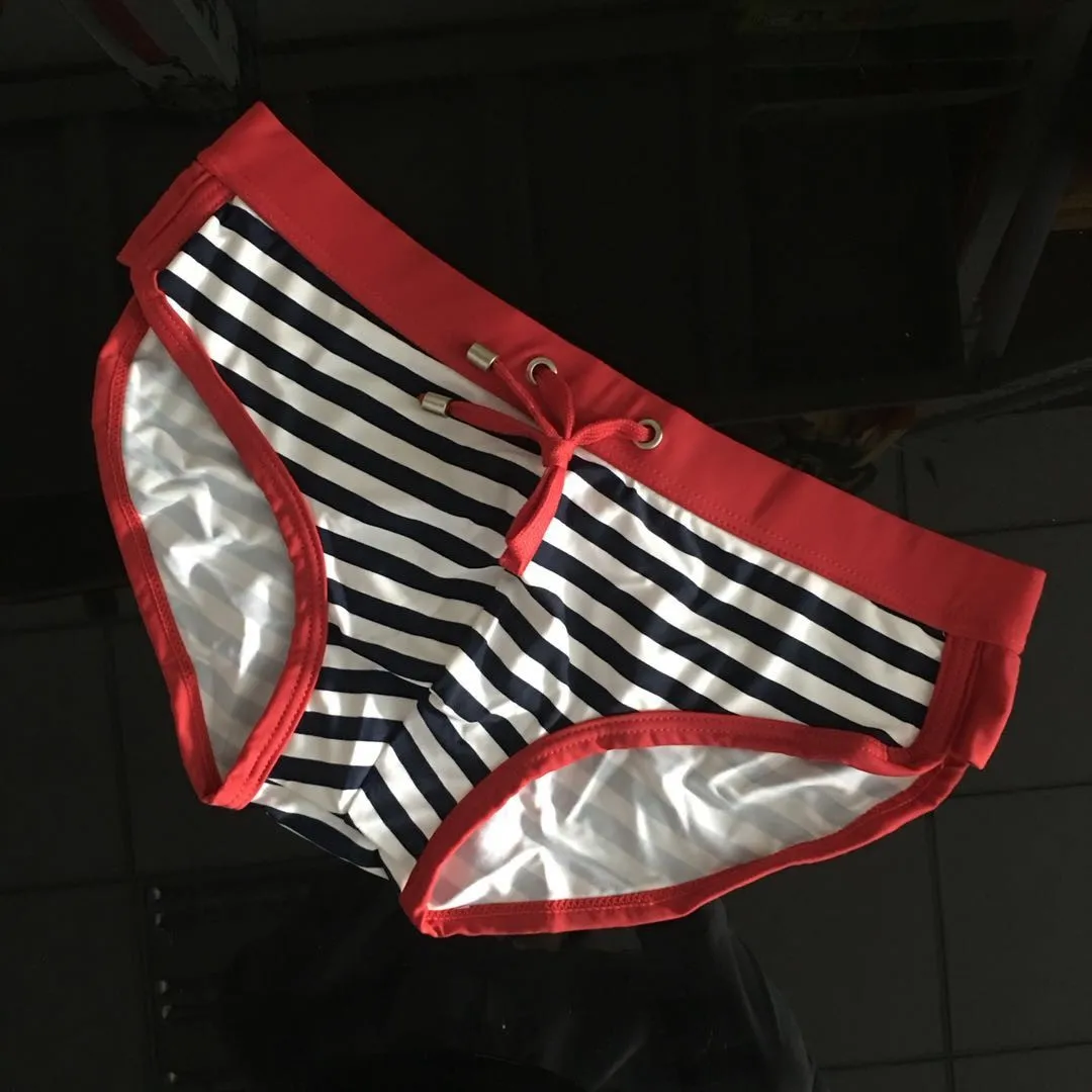 Men 's Triangle Swimwear Underwear Male Swimming Trunks Beach Briefs