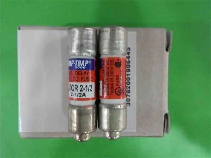 

ATQR 2 1/2 AMPTRAP Farley 10X38 delay fuse fuse 2.5A Mersen Authentic