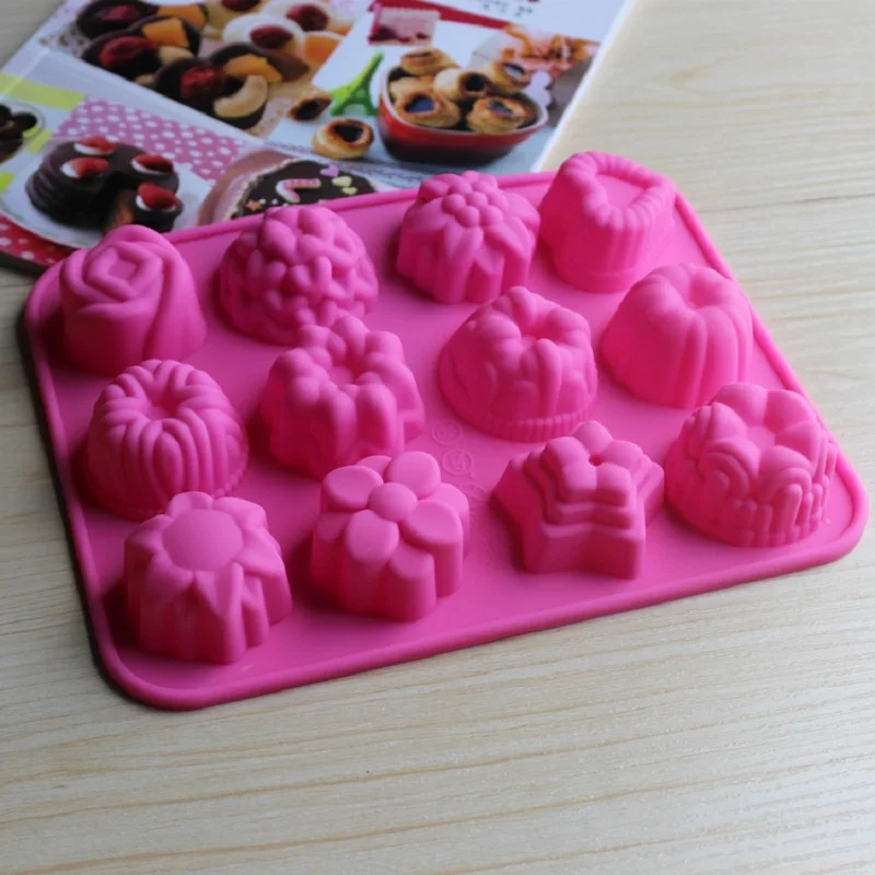 

silicone mold 12 Holes Different Flowers Ice Chocolate Making Tools Cake Candy Jelly Soap Mold Baking Cake Decorating Tools