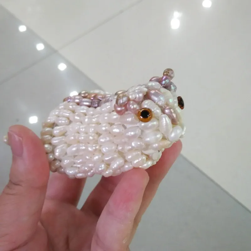

Pearl handicrafts 13 * 20 cm high mouse crafts Exquisite gift Particularly meaningful gift