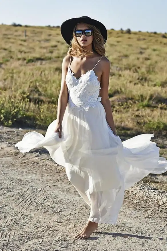 Simple Spaghetti Straps Chiffon Wedding Dresses Appliques Beach Bridal Gowns 127
