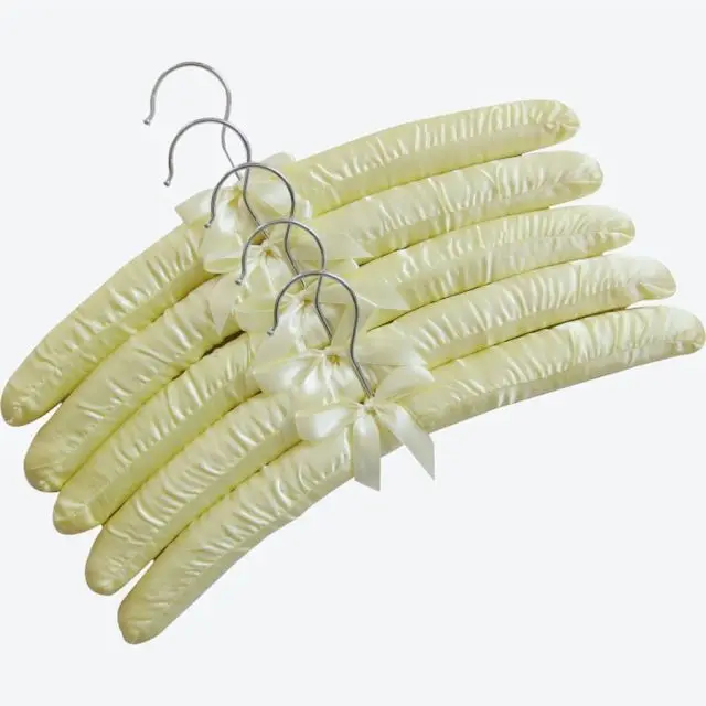 santin-padded-hangers (18)