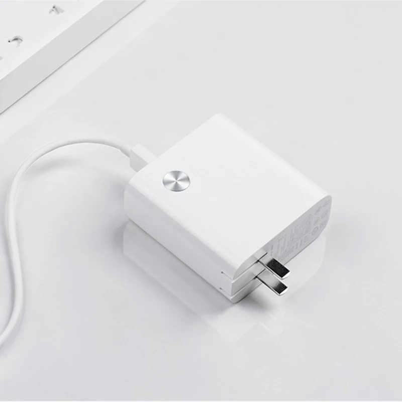 Оригинальный внешний аккумулятор Xiaomi Mi 5000 мАч с двумя usb разъемами быстрой