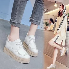 Новая Водонепроницаемая повседневная обувь на платформе; модная обувь на плоской подошве в европейском и американском стиле с резным узором в британском стиле