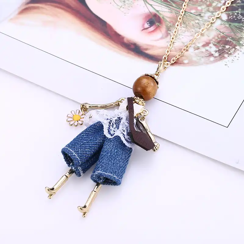 long chain with locket for jeans