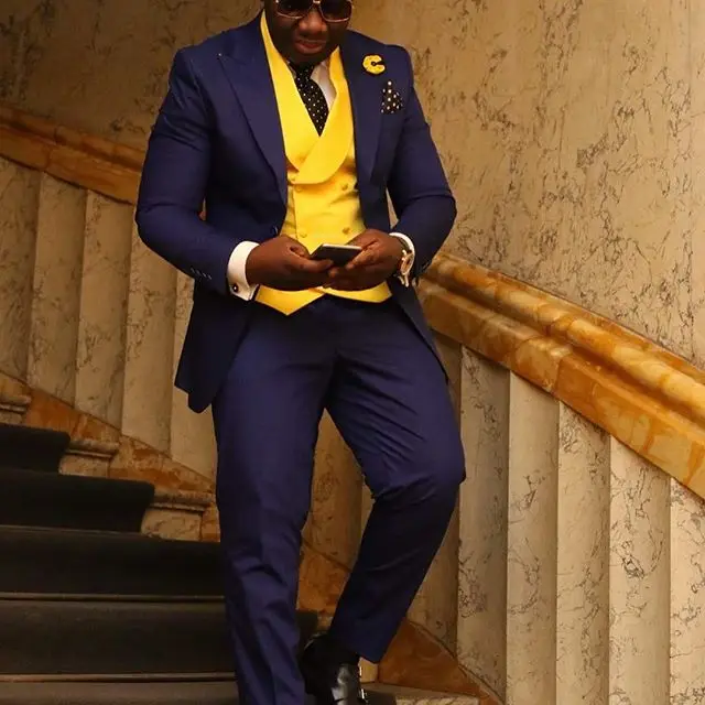 

Purple Men Suits Double Breasted Yellow Vest Formal Wedding Suits For Men Custom Groom Tuxedos Skinny Party Prom Jacket Ternos