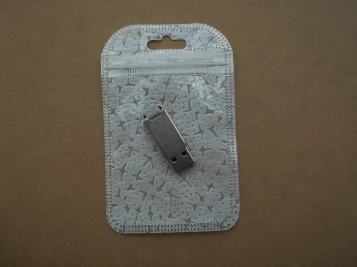 

100pcs/lot 7*11cm clear Self Seal Non-woven Zipper Plastic Retail Packaging Bag, Zip Lock Bag Hang Hole Package bags