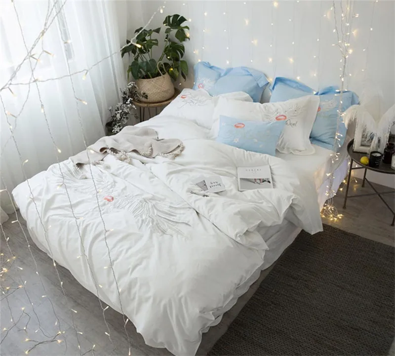 

60S Egyptian Cotton stain Luxury Wing embroidery Bedding Set 4Pcs King Queen Size Wedding Bed Sheet set Duvet cover Pillowcases