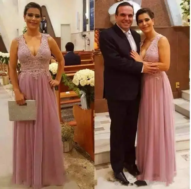 Diepe V-hals Lace Chiffon Elegant Floor Lengte 2018 Bruiloft Gast Avond Formele Jassen Party Roze Lange Moeder van de bruid Jurk Diepe V-hals Lace Chiffon Elegant Floor Lengte 2018 Bruiloft Gast Avond Formele Jassen Party Roze Lange Moeder van de bruid Jurk