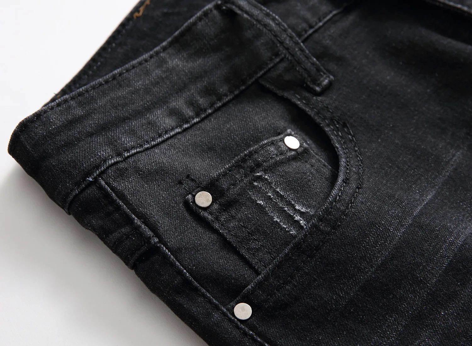 Летние повседневные шорты Для мужчин короткие брюки Мода Проблемные прямые slim Джинсовые шорты мужские черные рваные джинсы Шорты до колен