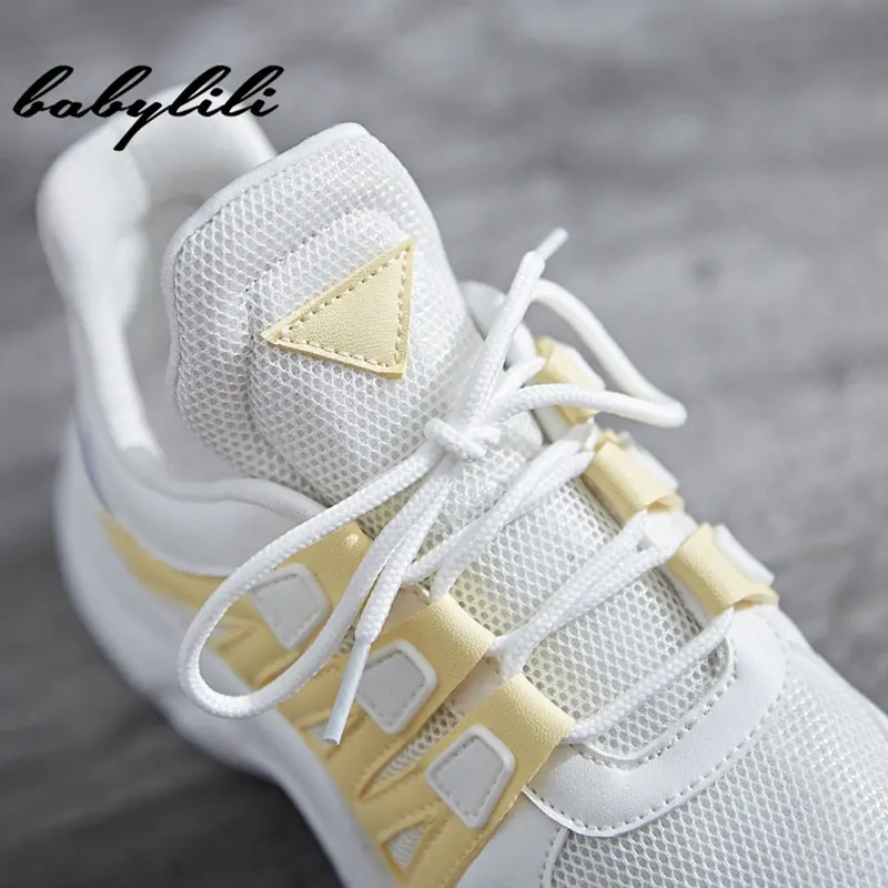 Online Turnschuhe Frauen Sommer Vulkanisieren Weibliche Mode Turnschuhe Spitze Weiche Korb Femme Dad Plattform Atmungsaktive Mesh Turnschuhe für Frauen