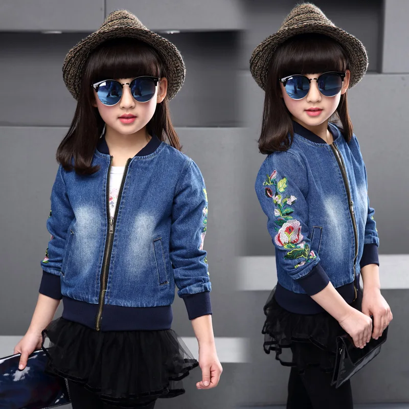 2-8T BaseBall Collar Girls Denim Jacket 2018 Spring Fashion Thin Long-sleeved Denim Tops Flowers Embroidered Jeans Girls Coats 2-8T BaseBall Collar Girls Denim Jacket 2018 Spring Fashion Thin Long-sleeved Denim Tops Flowers Embroidered Jeans Girls Coats