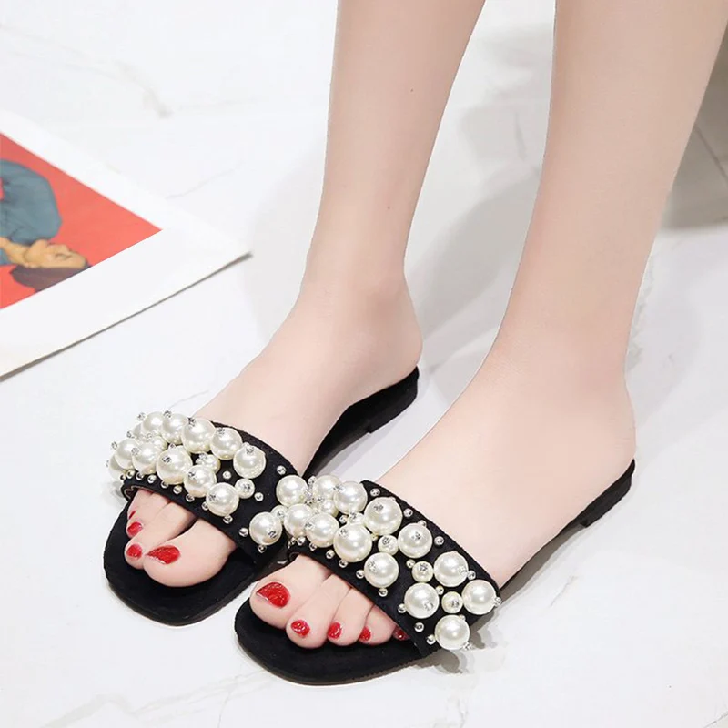 

2019 New Women Slippers Pearl Flip Flops Female Casual Flat Beach Shoes Fashion Slides Leisure Ladies Sandals Summer Footwear