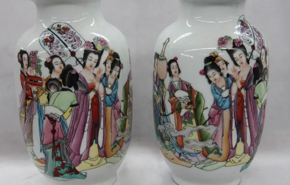 

China polychromes Color wucai porcelain Concubine Yang bath design Pot Vase Pair