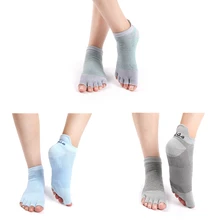 2 пары в партии Для женщин Нескользящие, для йоги на резиновой подошве для маленьких детей; носки ручки женские противоскользящие пять половина носком хлопковые носки Йога Пилатес балет Тренажерный Зал Носки для фитнеса