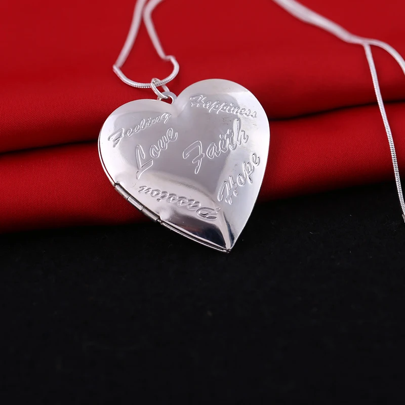 Valentine Lover Gift Heart Love Carved Charm Print Photo Frames Can Open Locket Heart Pendants Necklaces