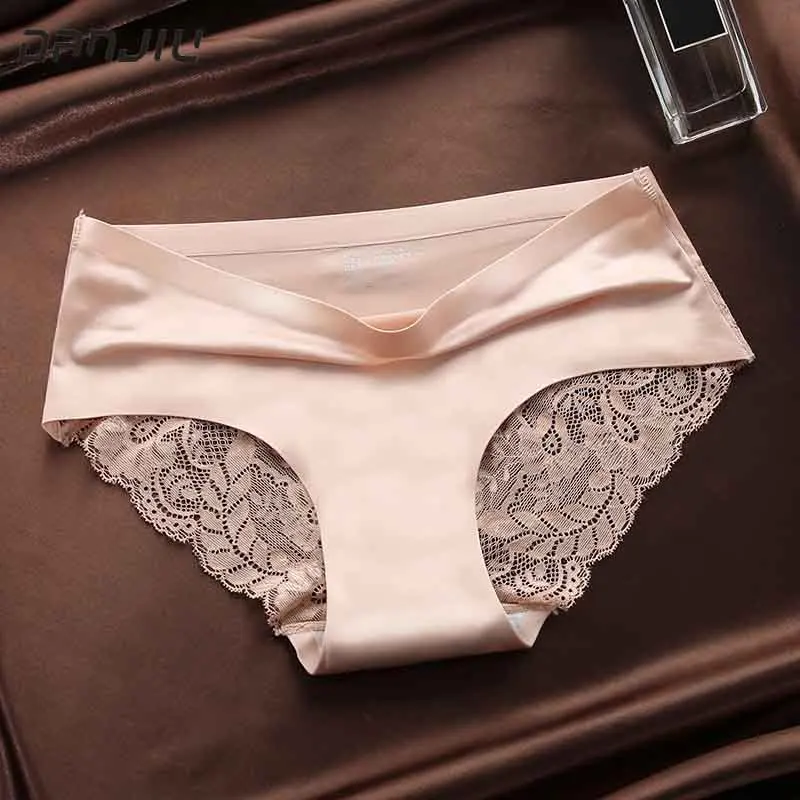 

Luxurious Delicate Lace Women Panties One Piece Sexy Floral Soft Ladies Underwear Seamless Traceless Briefs Calcinha Lingerie