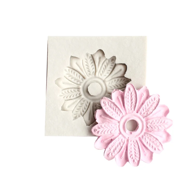 

Aouke Small Daisy Silicone Decorating Molds Cake Silicone Mold Sugarpaste Candy Chocolate Gumpaste Clay Mould