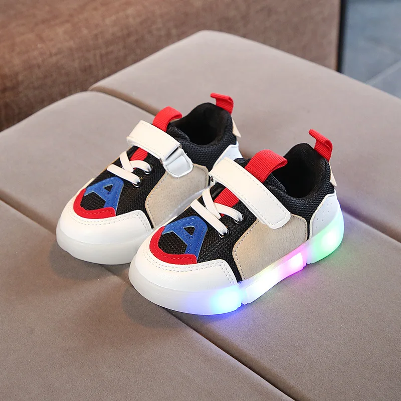 

2019 New Lovely Sports light Patchwork children shoes Hook&Loop LED cute baby boys girls shoes Lovely kids sneakers