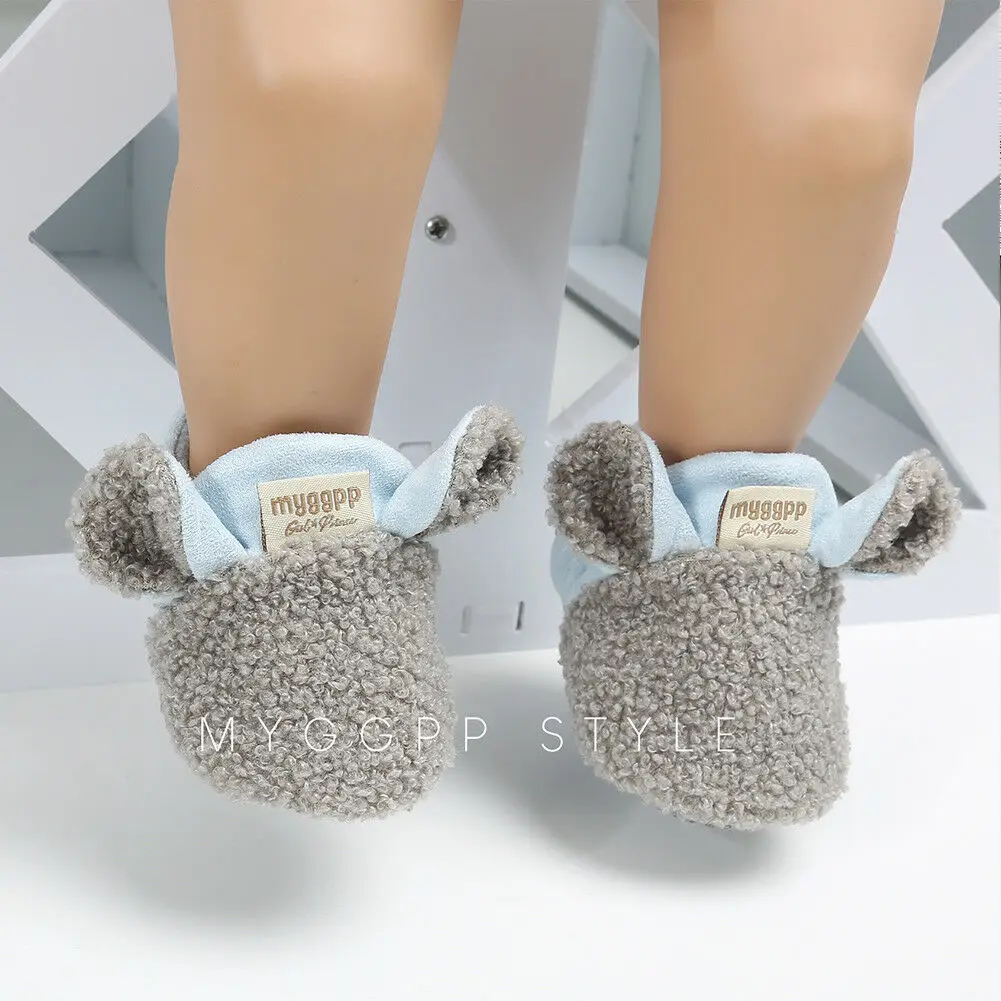 

Cute Solid Soft Soles Velcro Fleece Kids Shoes for Baby and Toddler