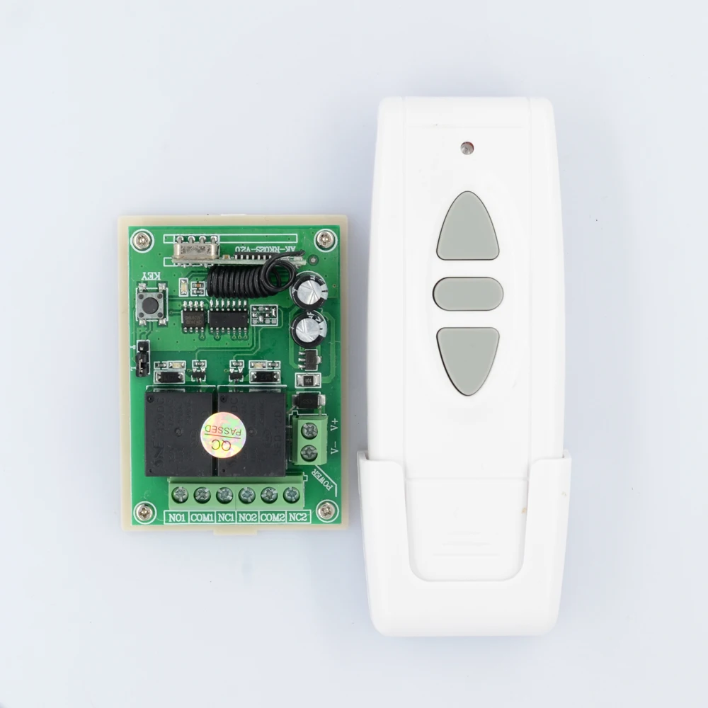 

DC 12V 2CH Wireless Remote Control Switch For Motor Forward Stop Reverse Motor Big Remote Controller 315/433MHZ